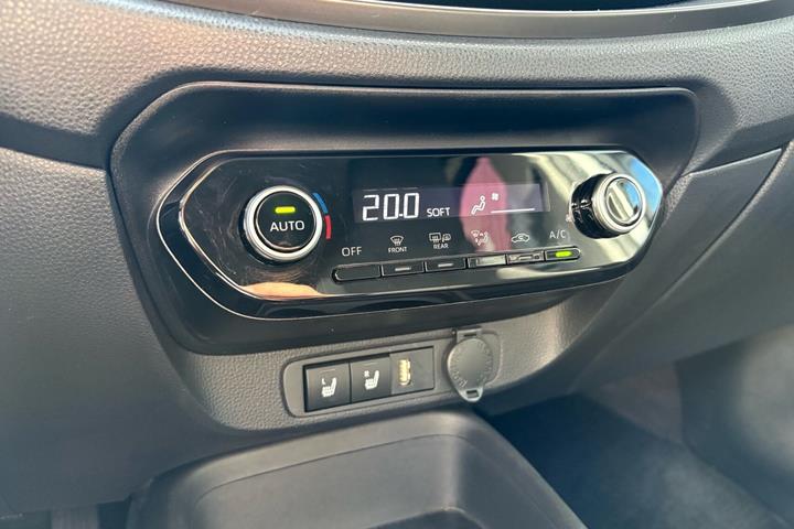 Grå Toyota Aygo X fra 2023