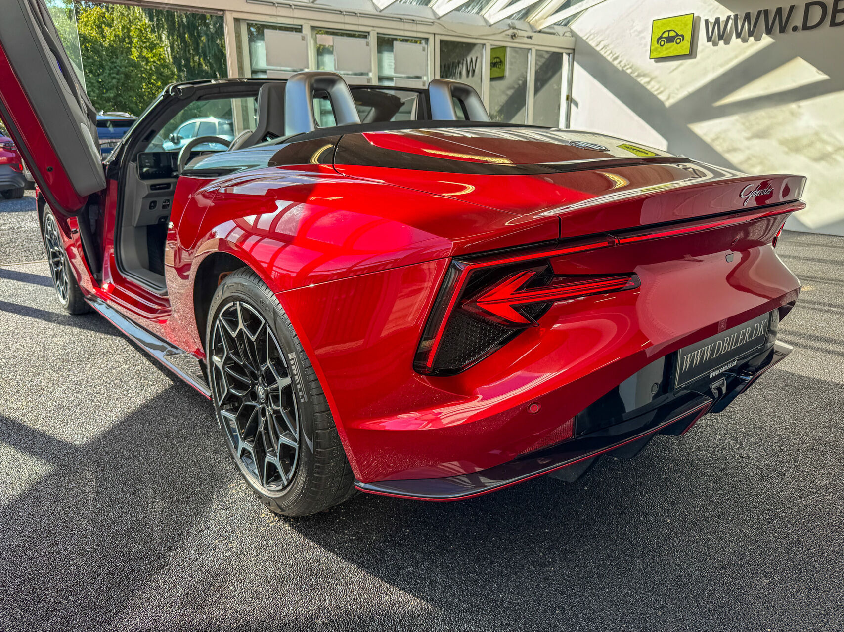 undefined MG Cyberster fra 2025