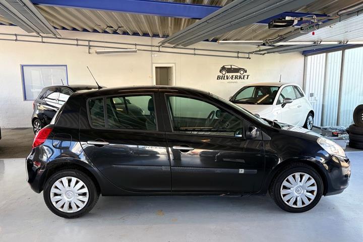 undefined Renault Clio fra 2009