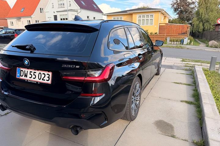 undefined BMW 330e fra 2022