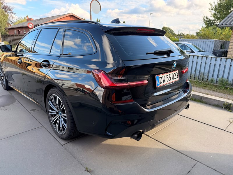 undefined BMW 330e fra 2022