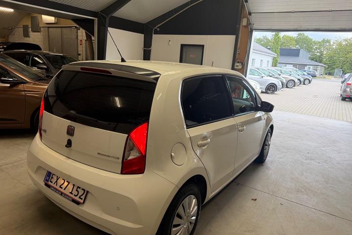 Hvid Seat Mii fra 2013