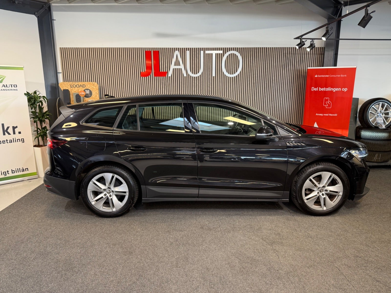 Sort Skoda Enyaq fra 2021