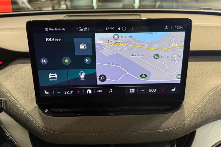 Sort Skoda Enyaq fra 2021