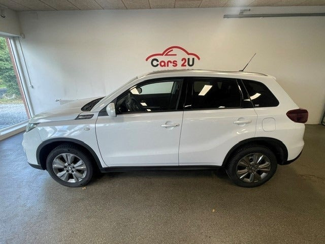 Hvid Suzuki Vitara fra 2022