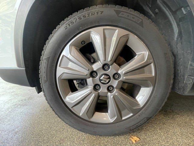 Hvid Suzuki Vitara fra 2022