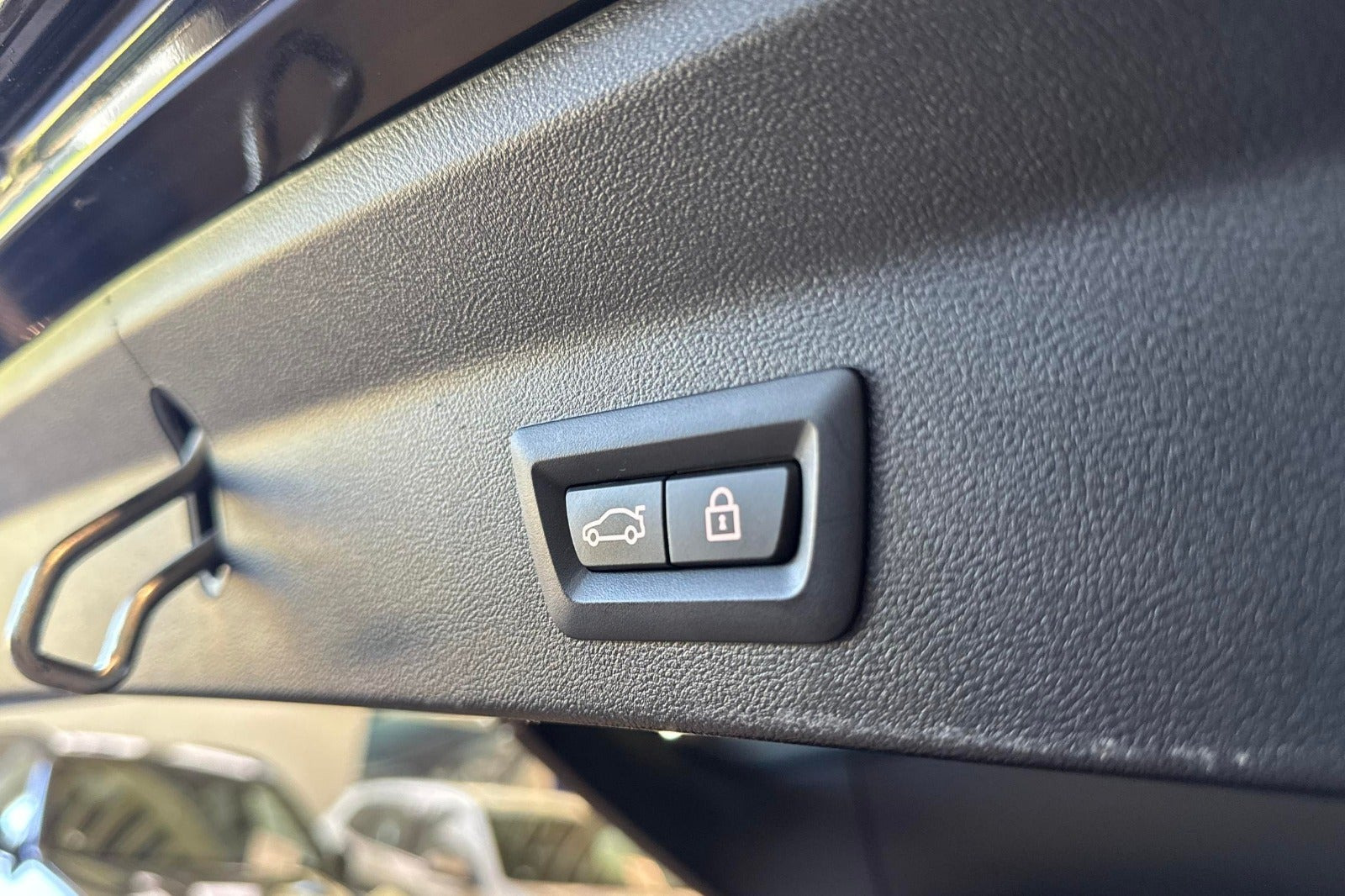 Sort BMW iX3 fra 2023