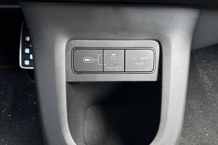 Grå Hyundai Ioniq 5 fra 2026