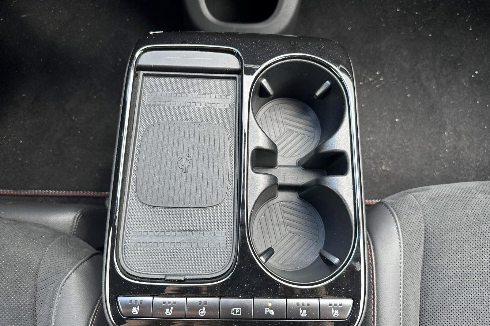 Grå Hyundai Ioniq 5 fra 2026