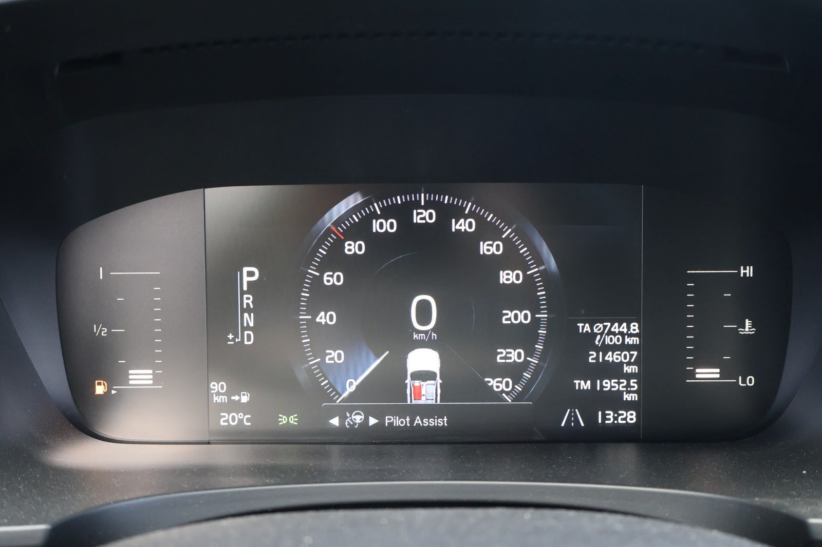 Hvid Volvo V90 fra 2018