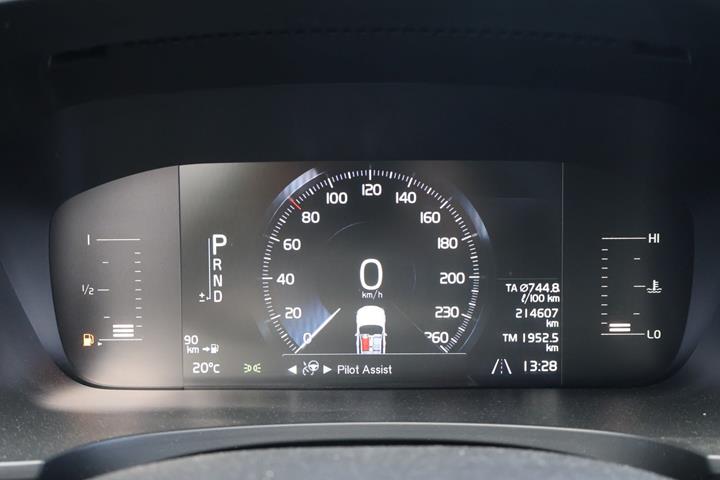 Hvid Volvo V90 fra 2018