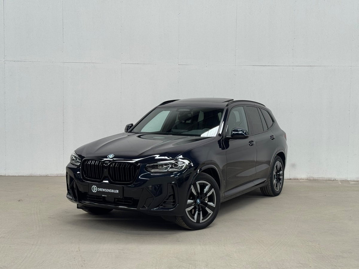 BMW iX3 Charged M-Sport