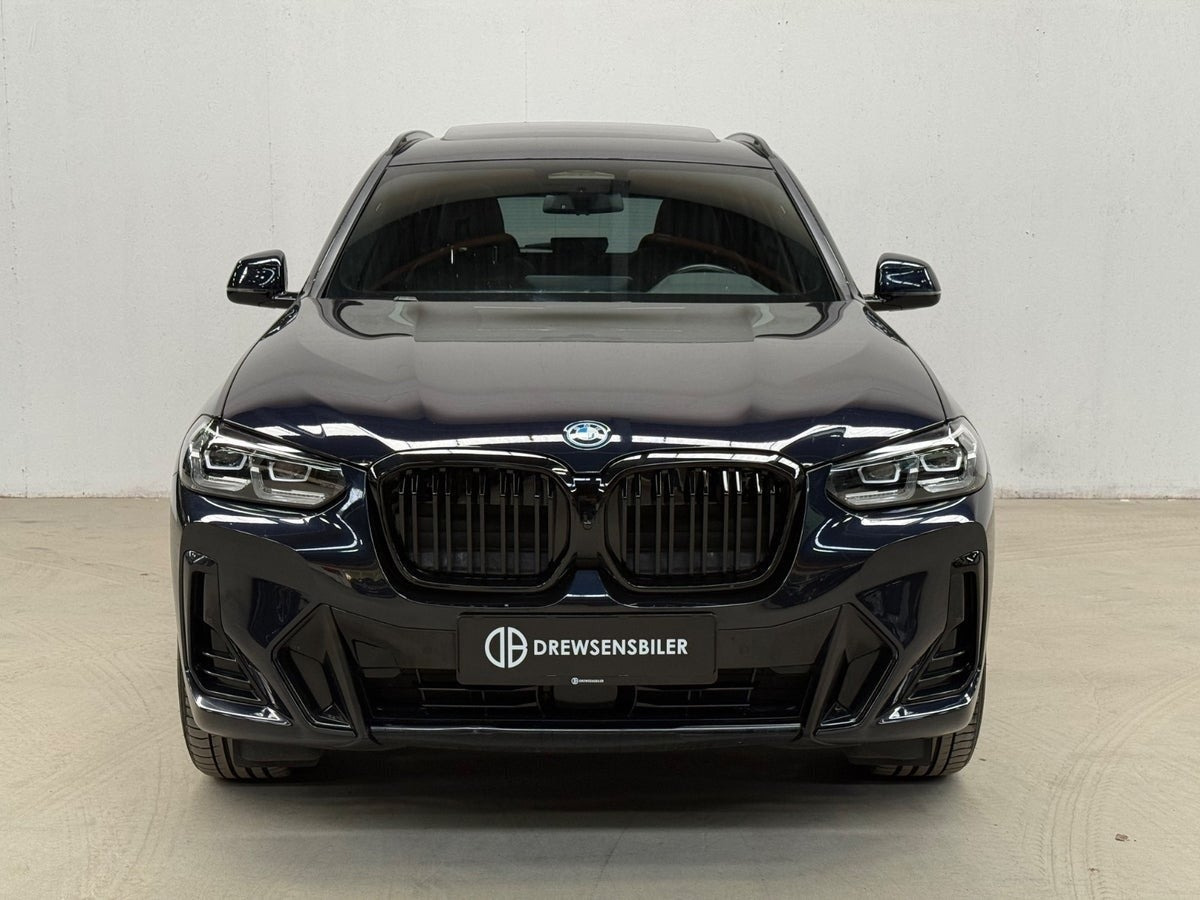 Sort BMW iX3 fra 2022