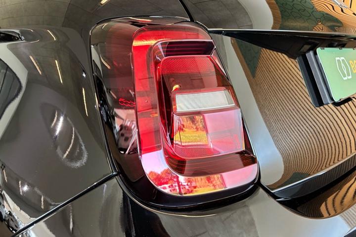 Sort Fiat 500e fra 2023