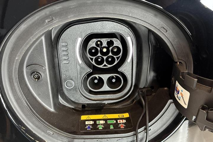 Sort Fiat 500e fra 2024