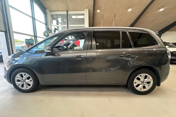 Grå Citroën Grand C4 Picasso fra 2016