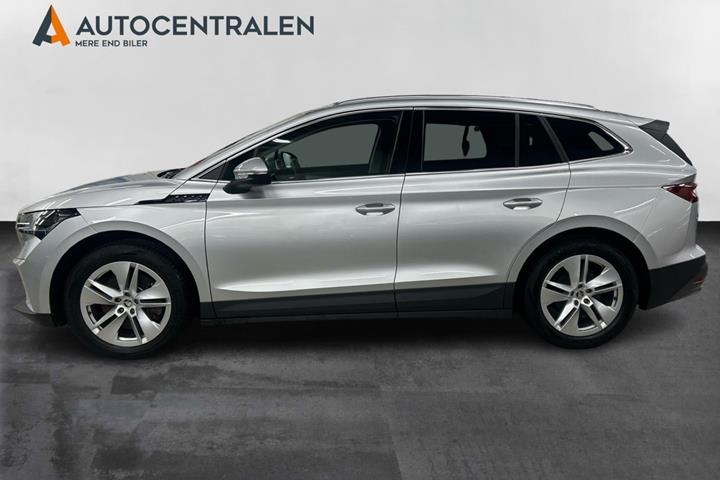 Sølv Skoda Enyaq fra 2023