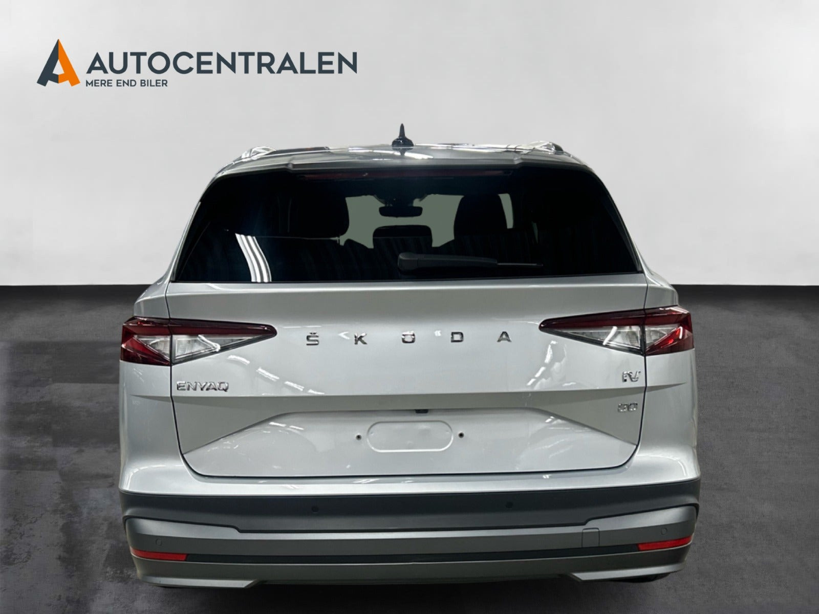 Sølv Skoda Enyaq fra 2023