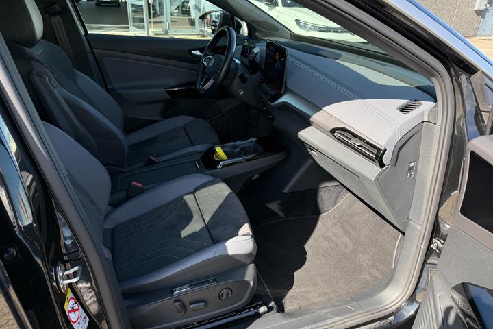 Sort VW ID.5 fra 2023