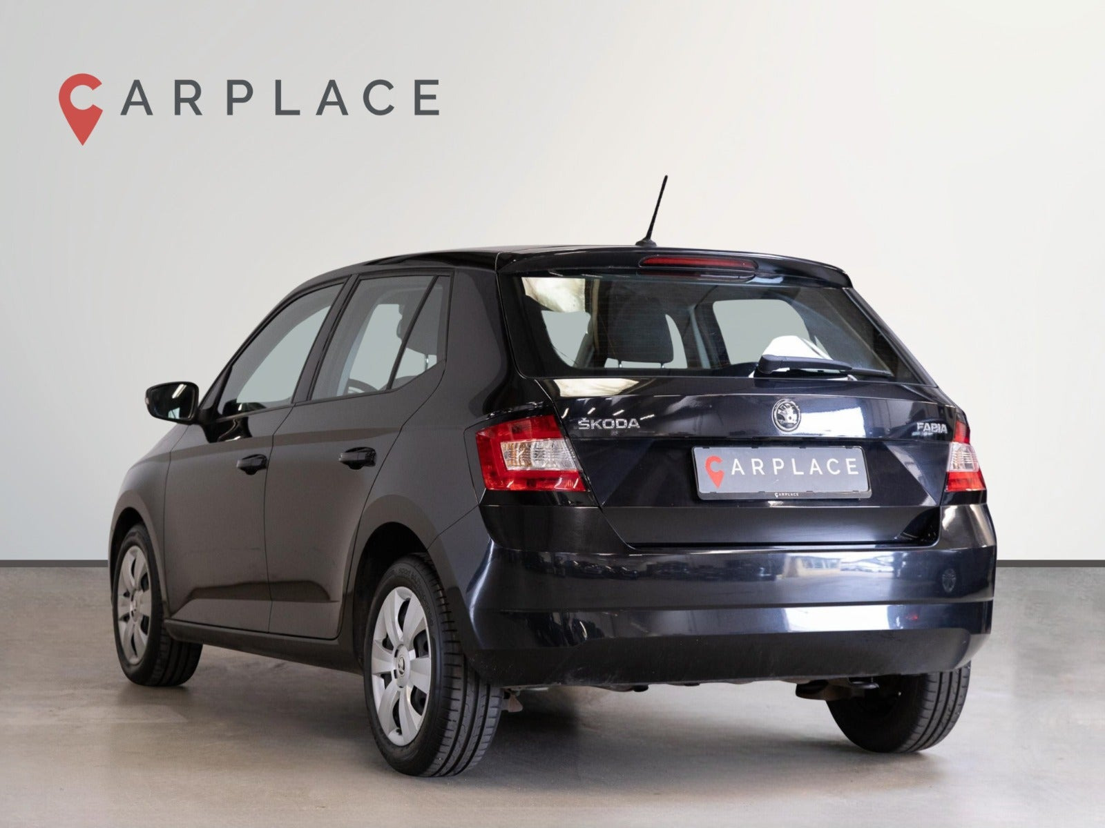 Sort Skoda Fabia fra 2017