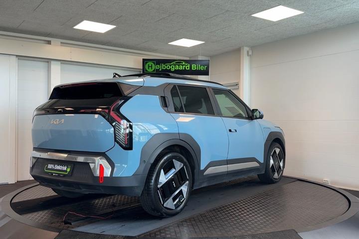 Blå Kia EV3 fra 2025