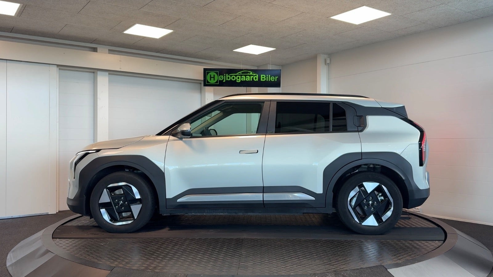 Sølv Kia EV3 fra 2025