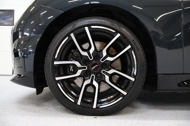 Grå Mini Cooper SE fra 2024