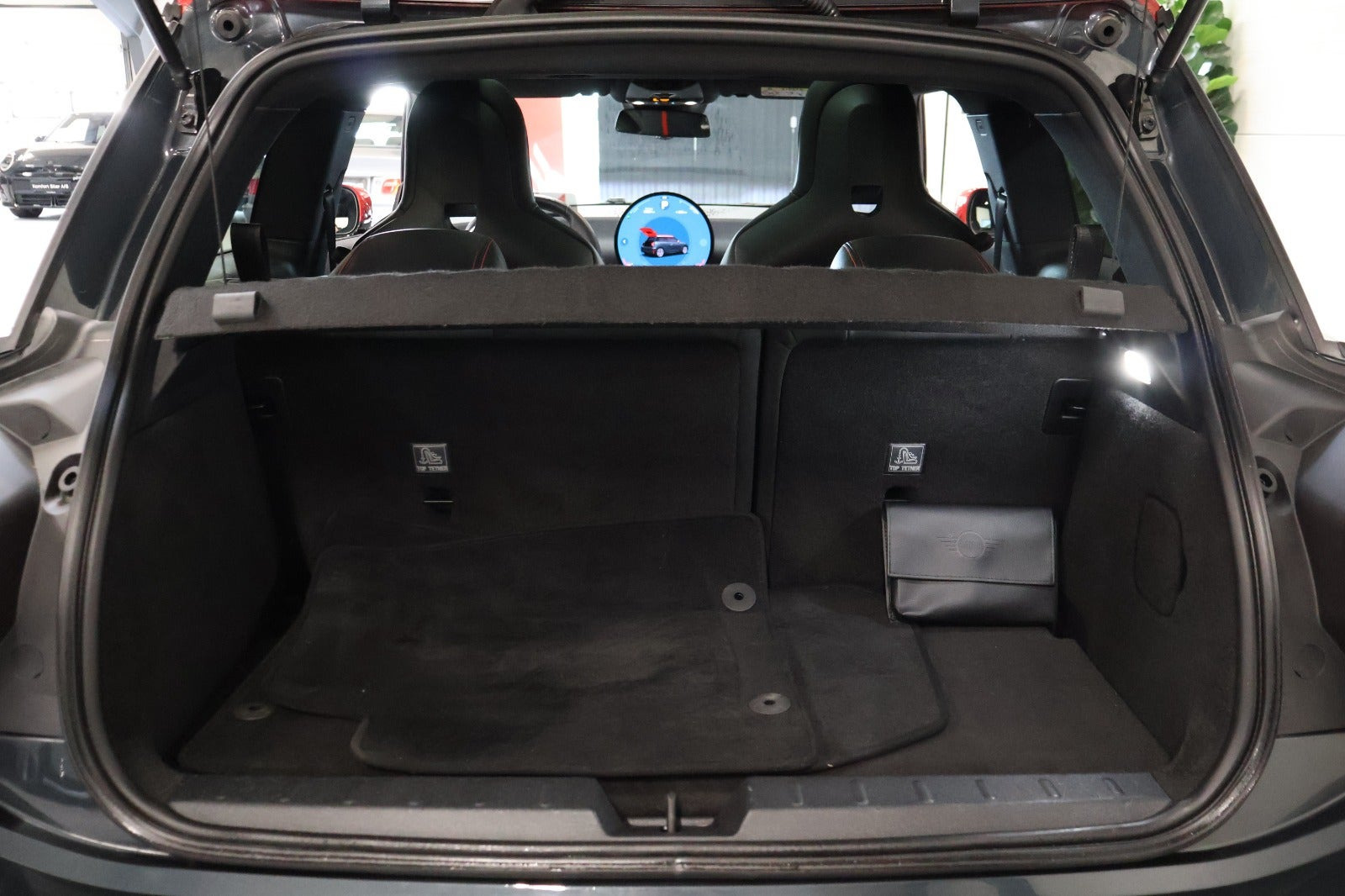 Grå Mini Cooper SE fra 2024