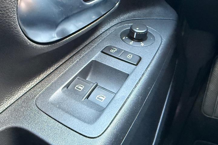 Blå VW UP! fra 2017