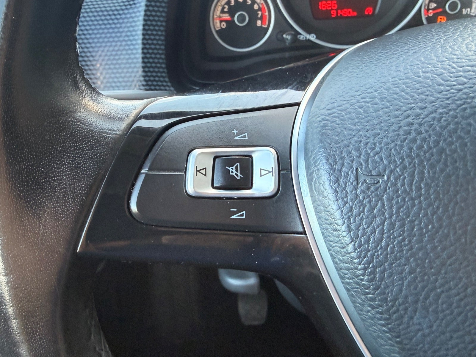 Blå VW UP! fra 2017