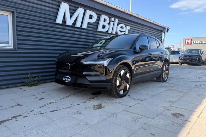 Sort Volvo EX30 fra 2025