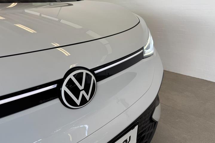 Hvid VW ID.5 fra 2023