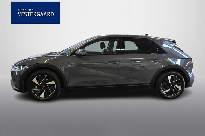 Grå Hyundai Ioniq 5 fra 2025