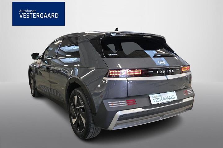 Grå Hyundai Ioniq 5 fra 2025