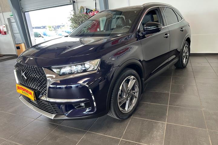 Blå DS DS 7 CrossBack fra 2022