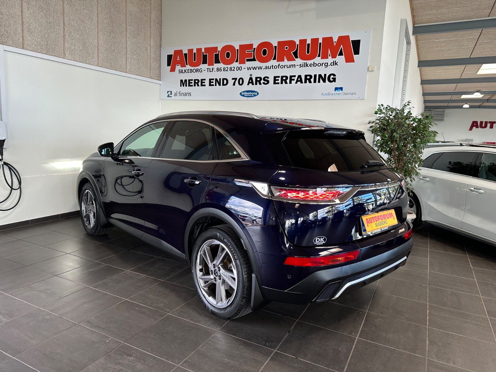 Blå DS DS 7 CrossBack fra 2022