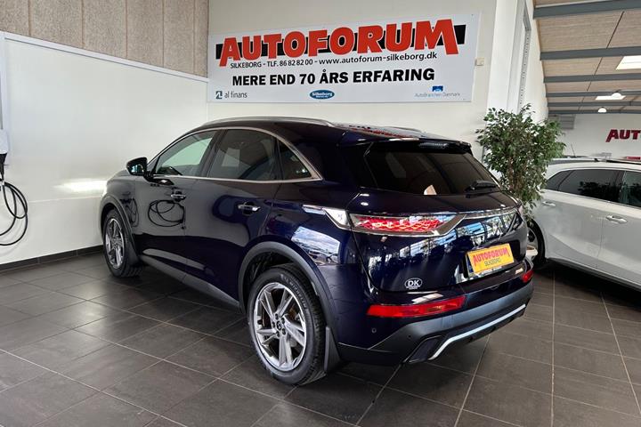 Blå DS DS 7 CrossBack fra 2022