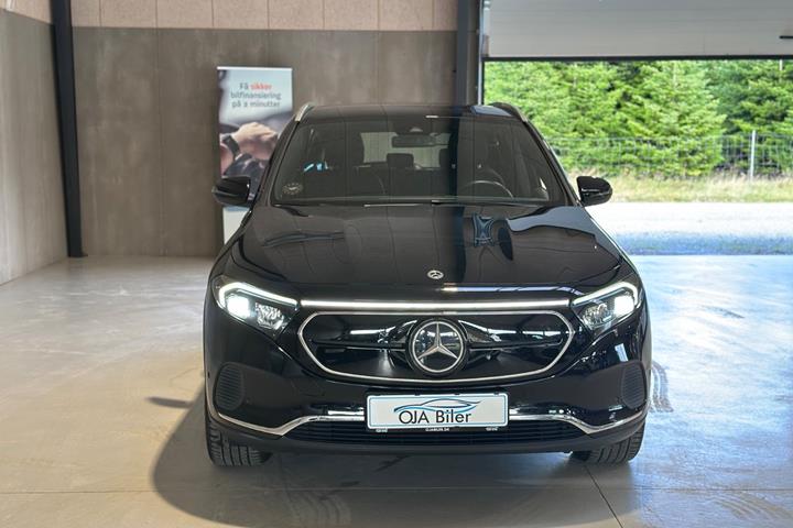 Sort Mercedes EQA250 fra 2021