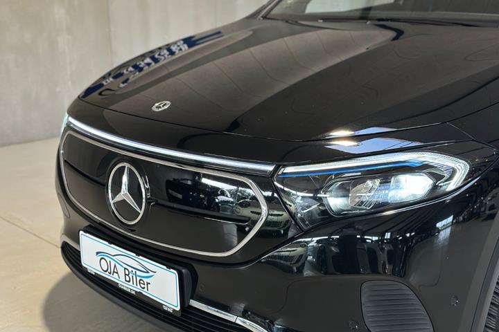 Sort Mercedes EQA250 fra 2021