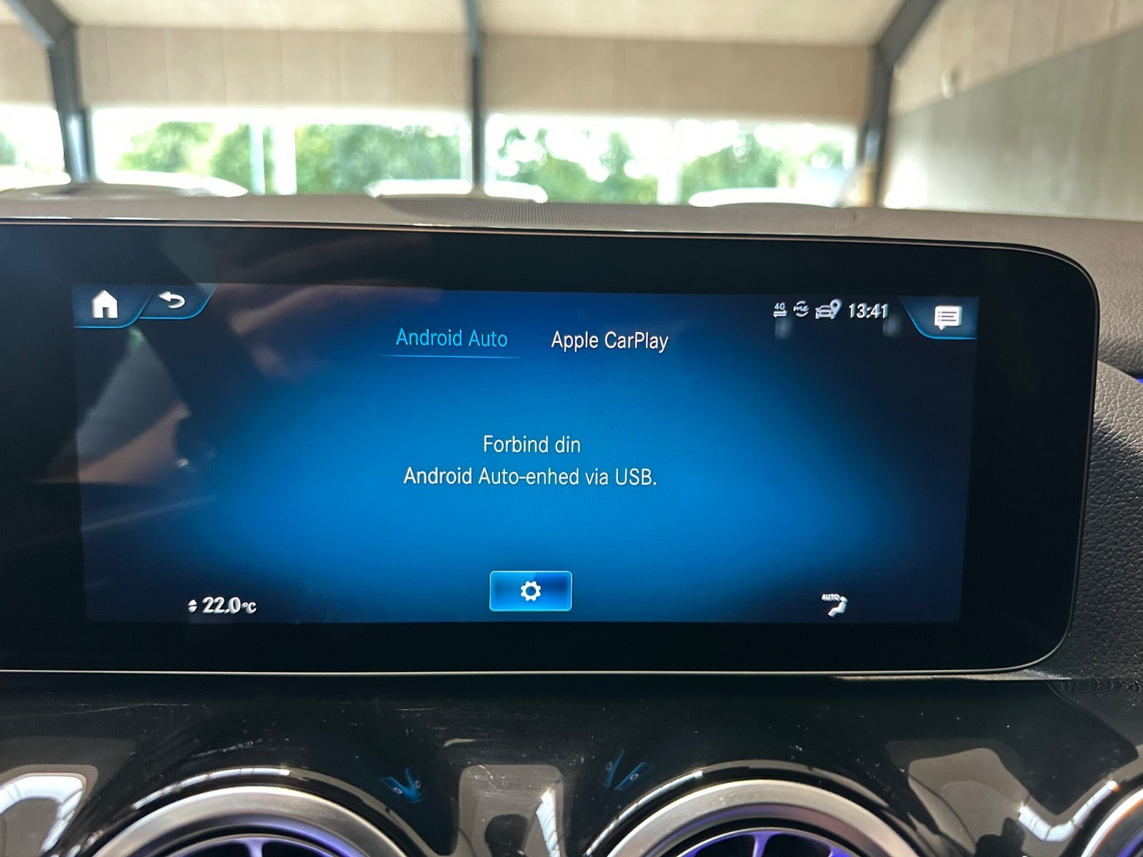 Sort Mercedes EQA250 fra 2021