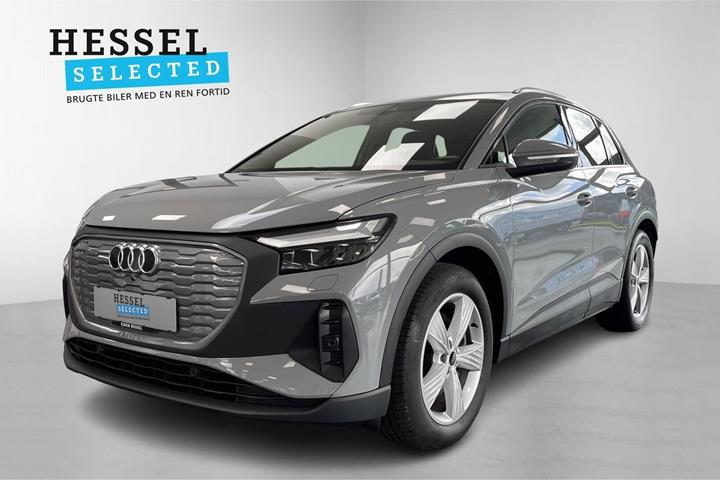 Grå Audi Q4 e-tron fra 2023