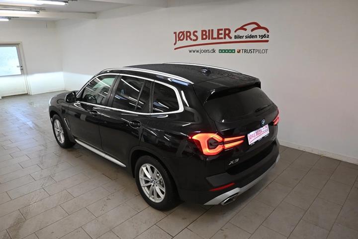 Sort BMW X3 fra 2023