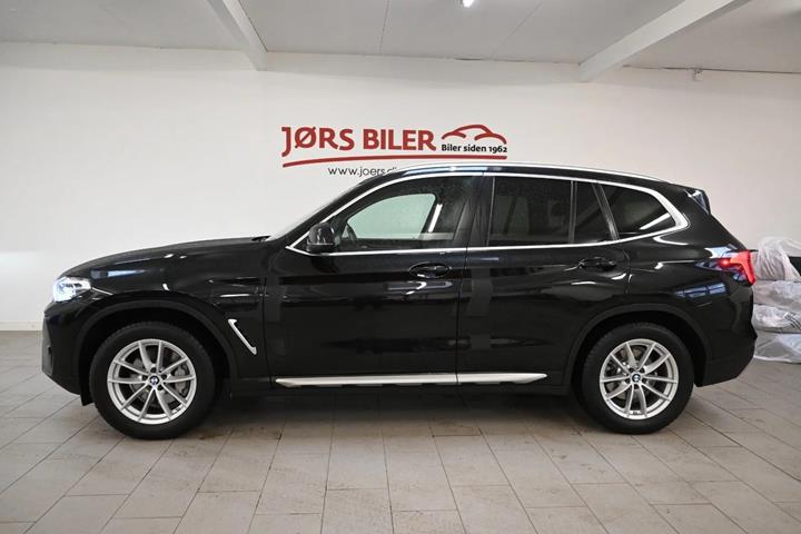 Sort BMW X3 fra 2023