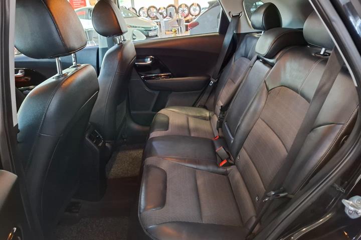 Sort Kia Niro fra 2019