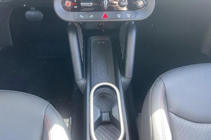 Rød Mini Aceman SE fra 2025