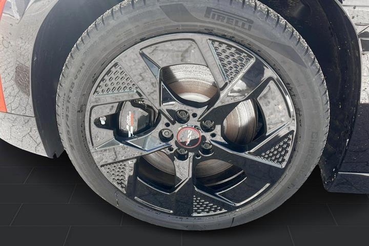 Rød Mini Aceman SE fra 2025
