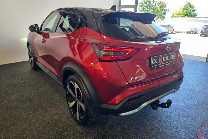 Rød Nissan Juke fra 2020