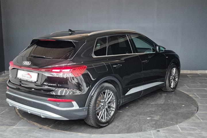 Sort Audi Q4 e-tron fra 2022