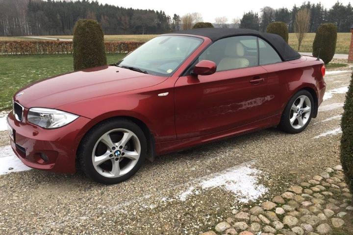 Rød BMW 120d fra 2013