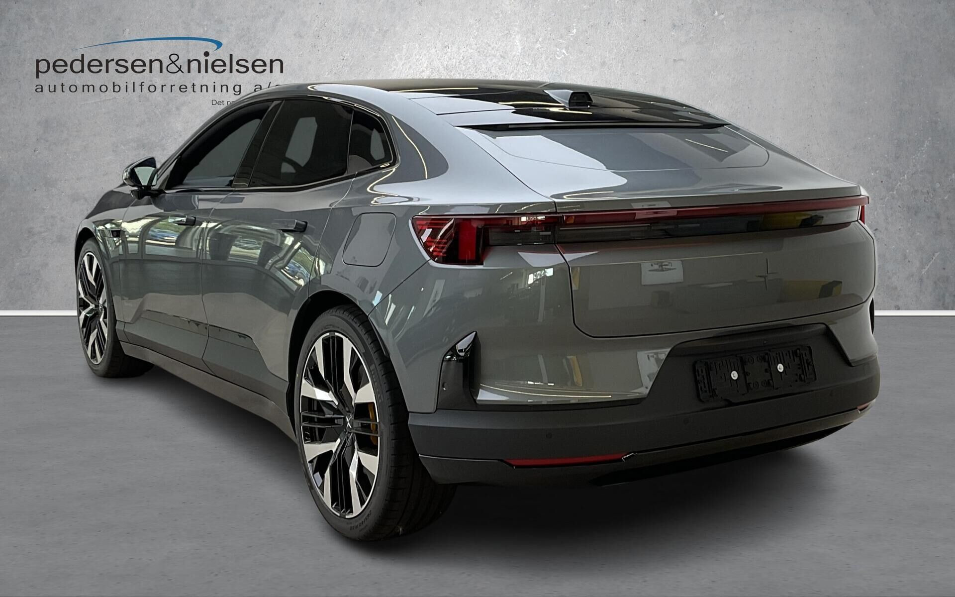 undefined Polestar 4 fra 2026